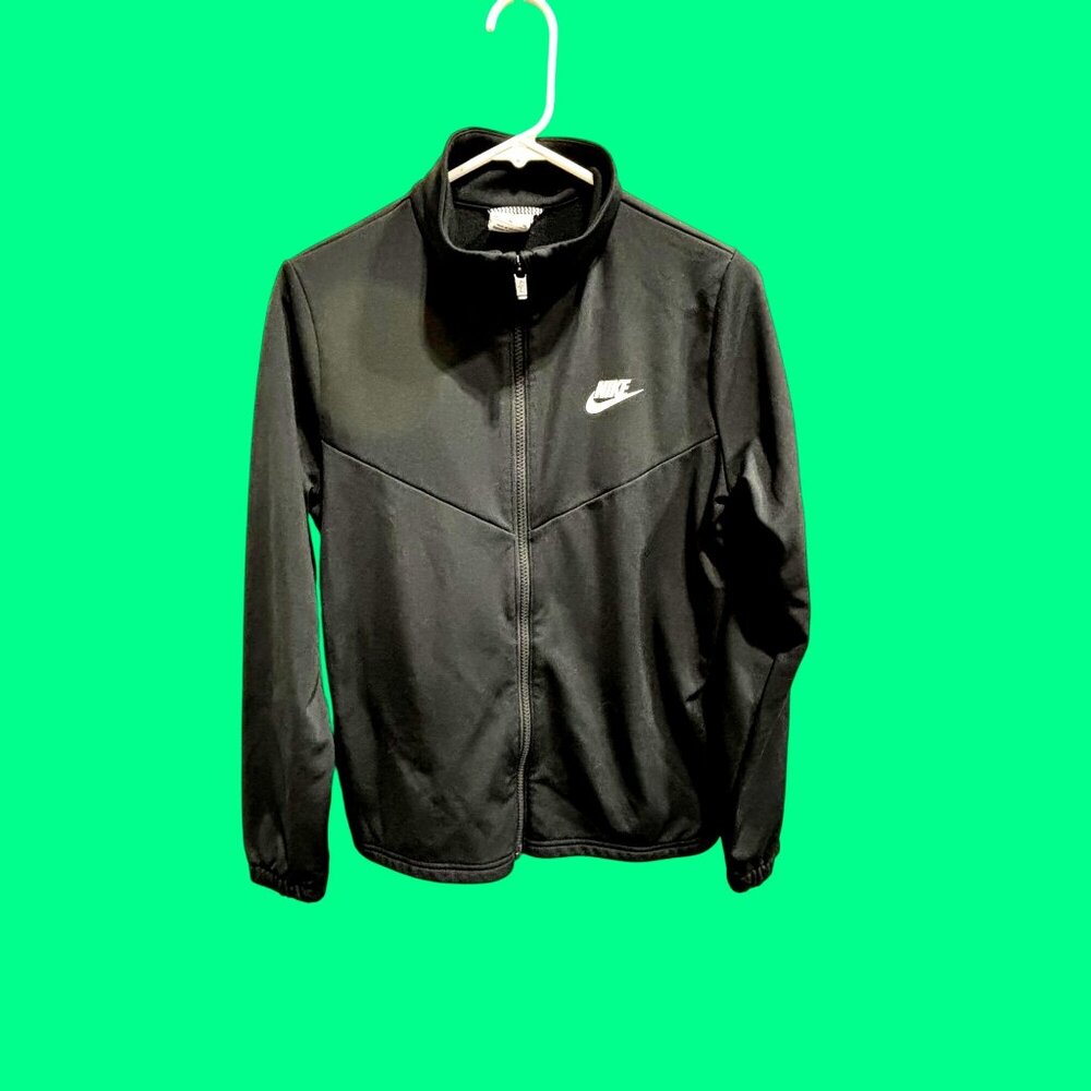 Nike Black Full-Zip XL Mens Jacket With Logo Polyester Lightweight Made In Vietn